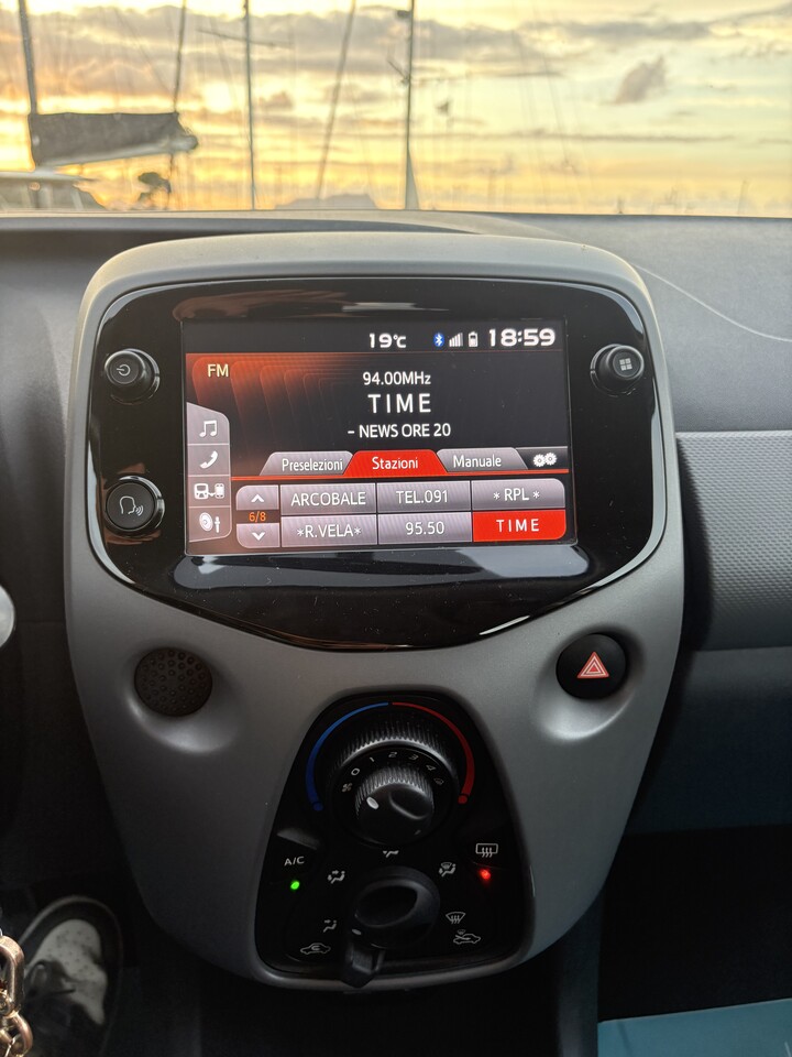 Peugeot 108 Allure Benzina