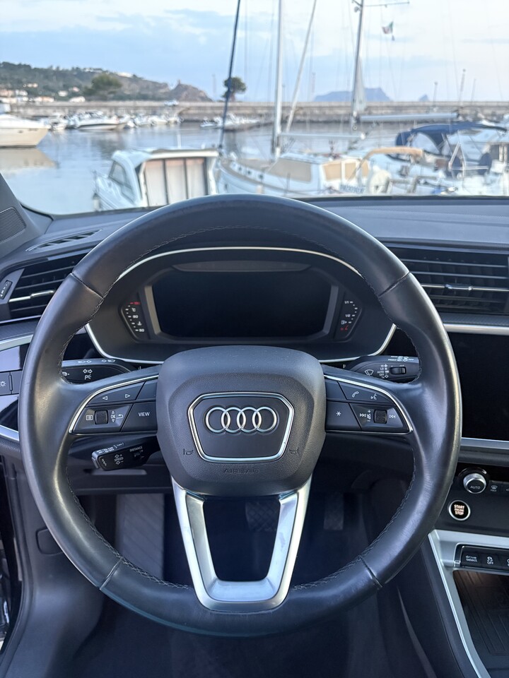 Audi Q3 Business Advanced 35TDI S-TRONIC Diesel