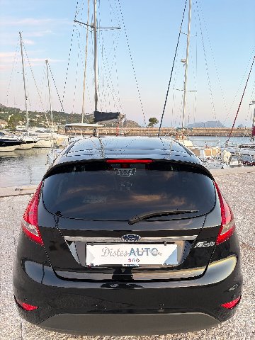 Ford Fiesta TITANIUM Diesel