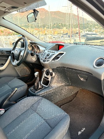 Ford Fiesta TITANIUM Diesel
