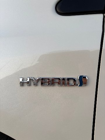 Toyota Auris Elettrica / Benzina