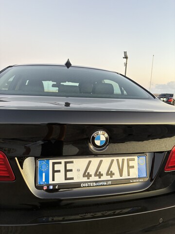 BMW Serie 5 518d Business 150cv auto E6 Diesel