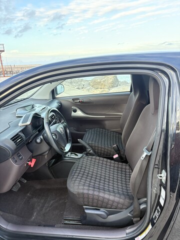 Toyota IQ 4 posti Benzina