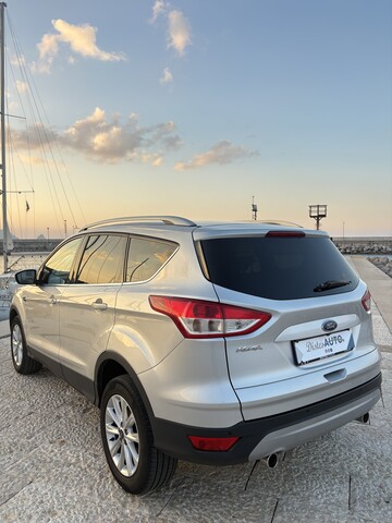 Ford Kuga Business 4WD Diesel