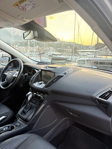 Ford Kuga Business 4WD Diesel