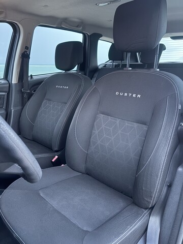 Dacia Duster Laureate GPL / Benzina