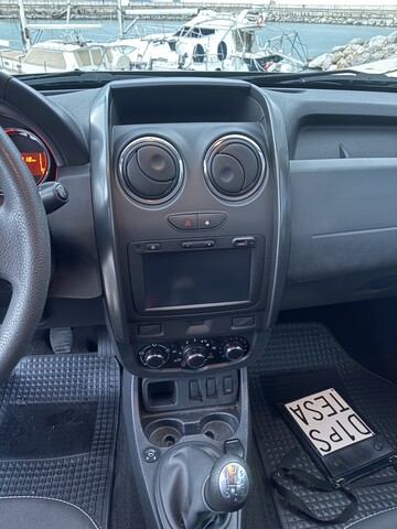 Dacia Duster Laureate GPL / Benzina