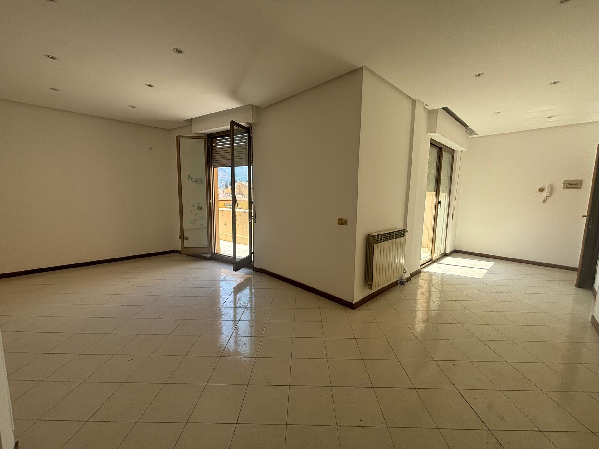 Trilocale in Affitto a Palermo Pietratagliata