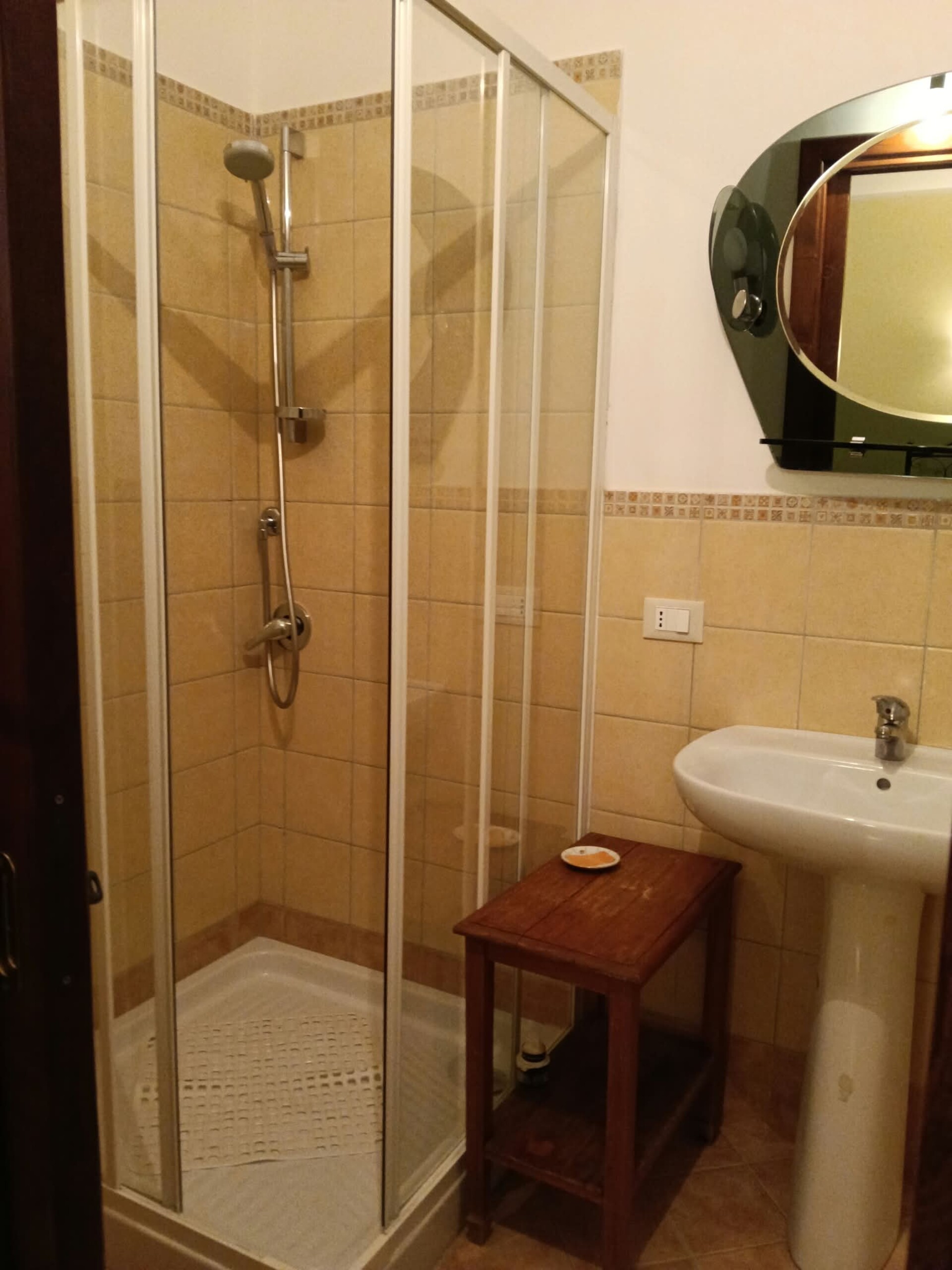 Palazzo / Edificio in Vendita a Mezzojuso Centro (Palermo)