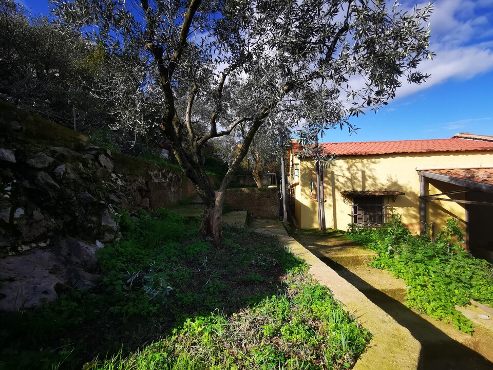 Casa singola in Vendita a Altofonte (Palermo)