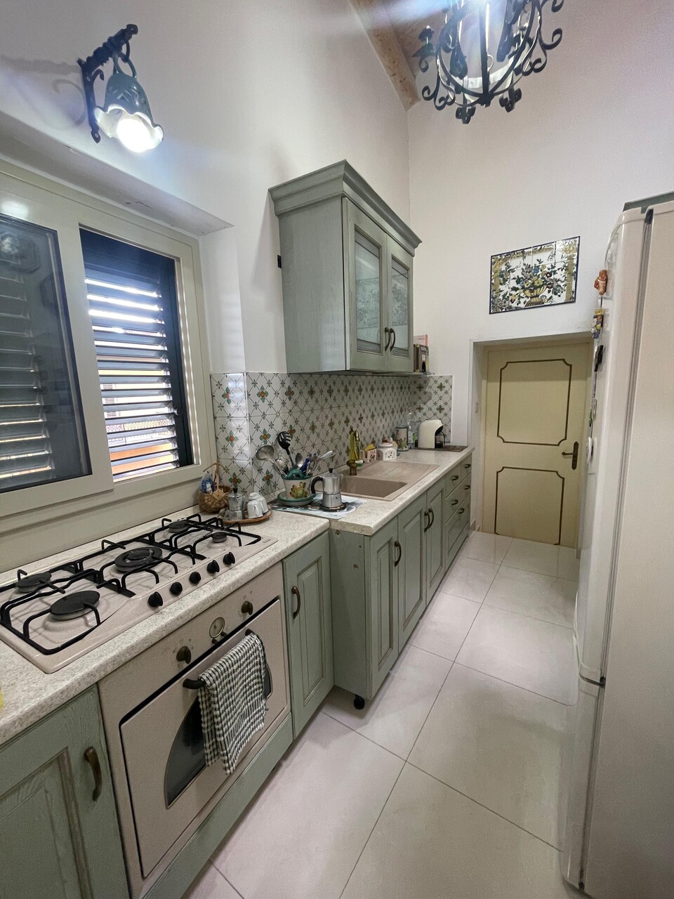 Bilocale in Vendita a Palermo Mezzomonreale