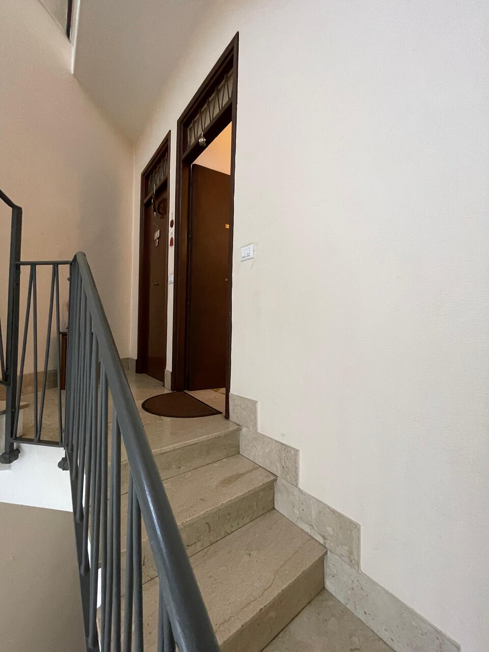 Trilocale in Vendita a Palermo Mezzomonreale