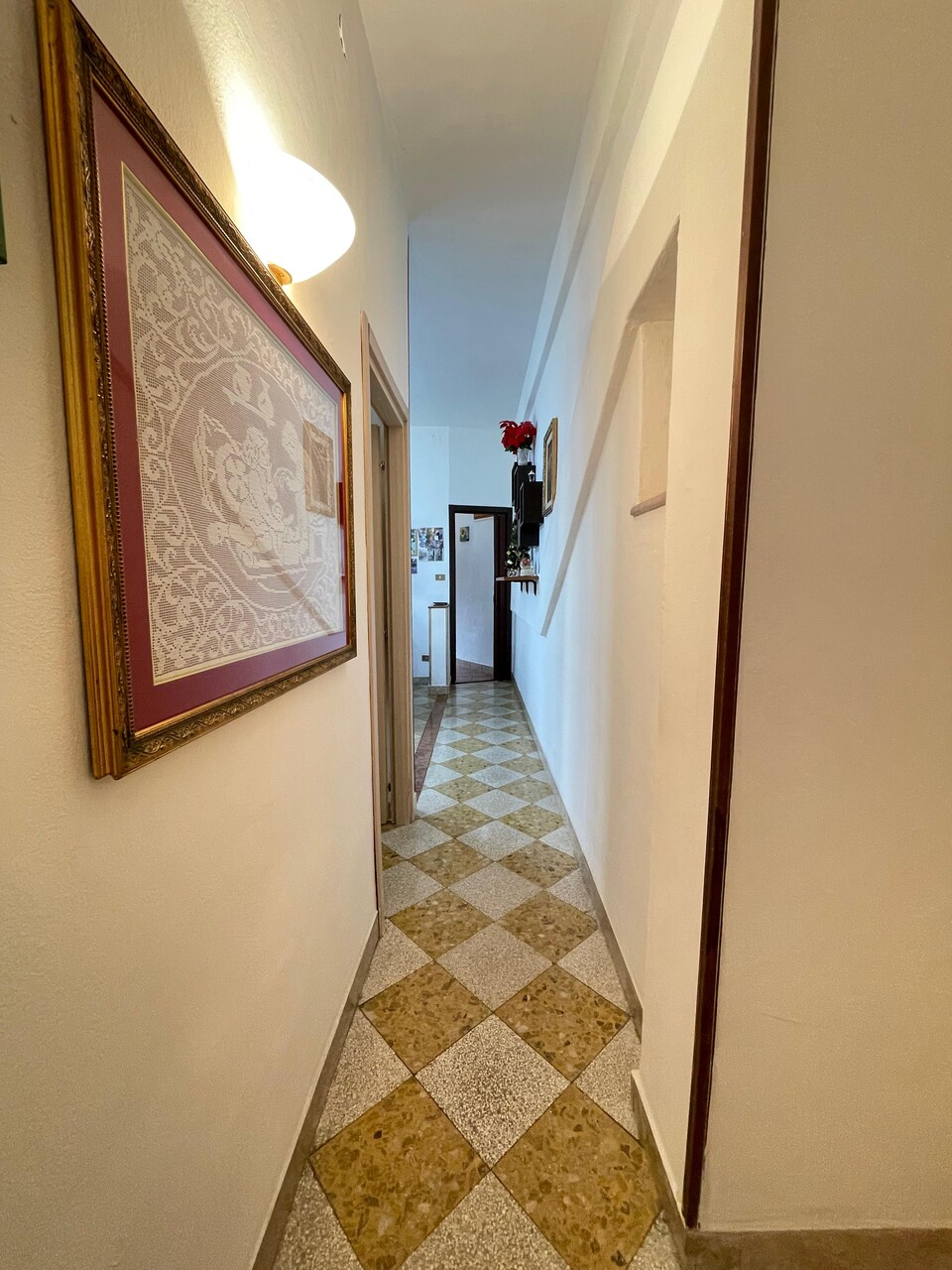 Trilocale in Vendita a Palermo Mezzomonreale