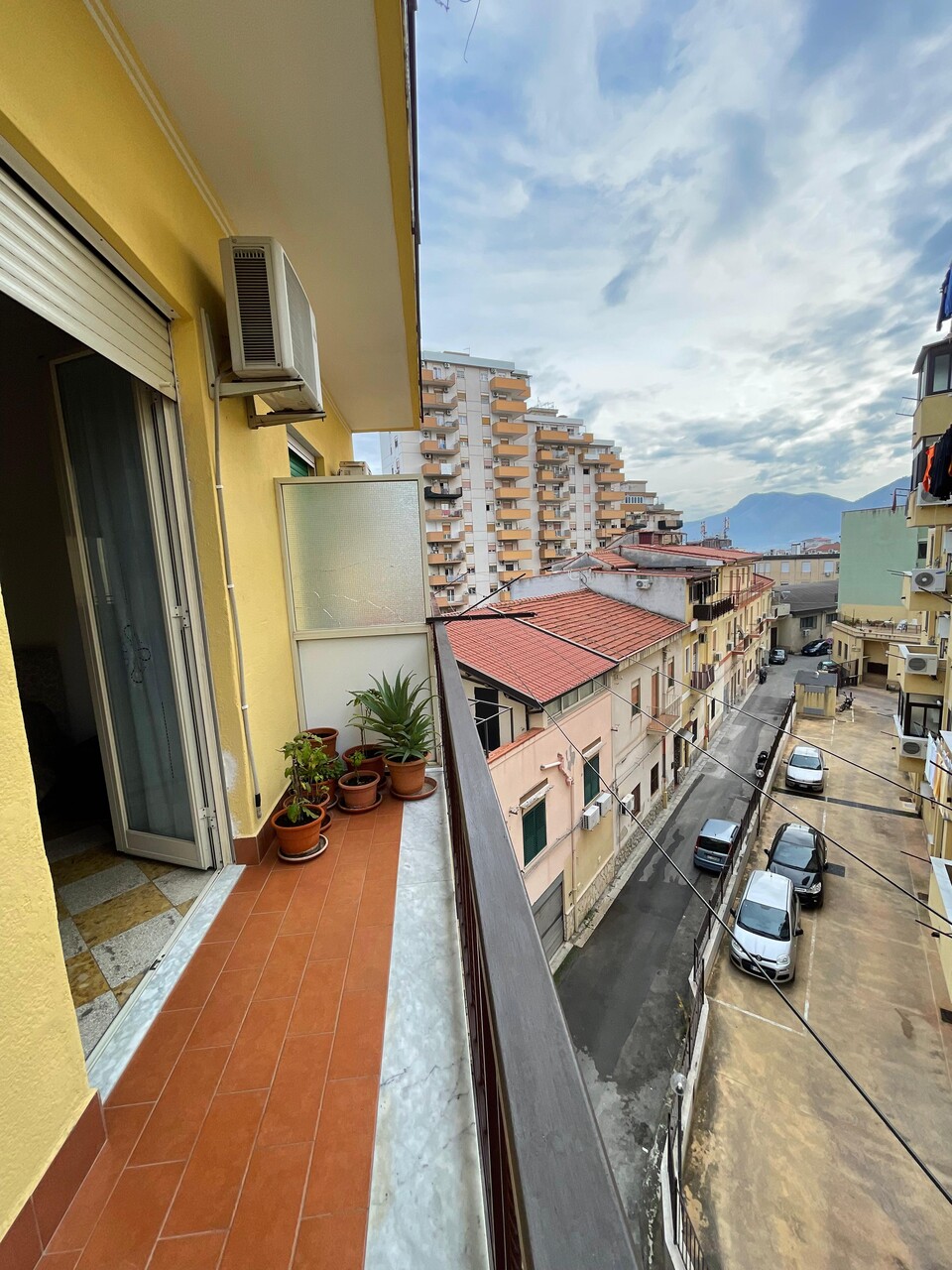 Trilocale in Vendita a Palermo Mezzomonreale