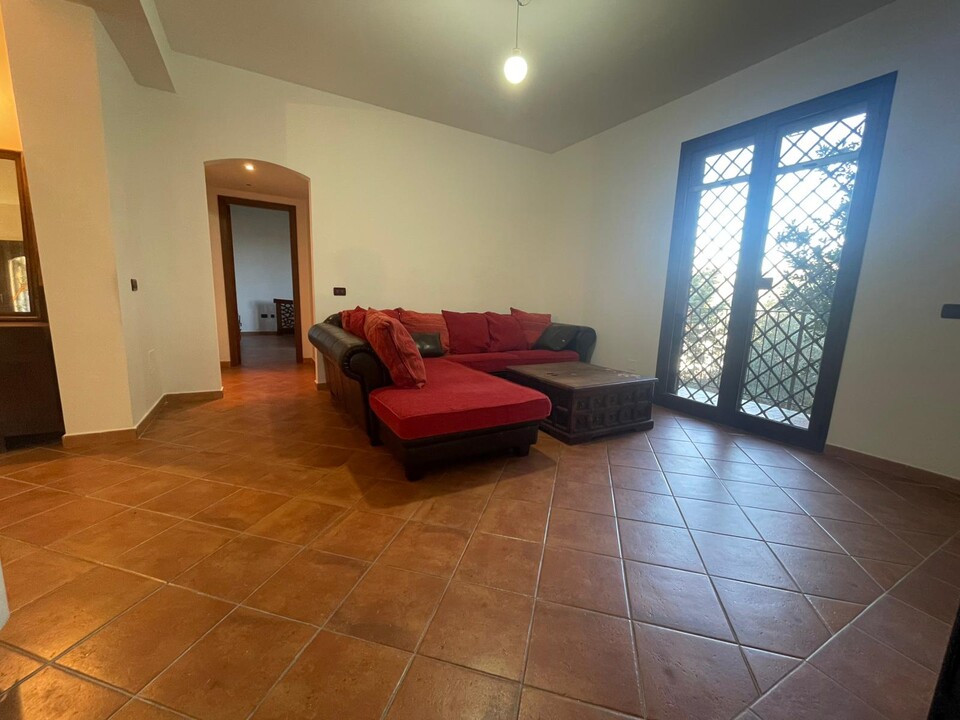 Porzione di bifamiliare in Vendita a Palermo Villagrazia/olio di lino