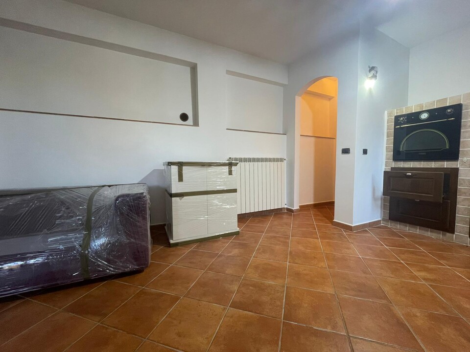 Porzione di bifamiliare in Vendita a Palermo Villagrazia/olio di lino