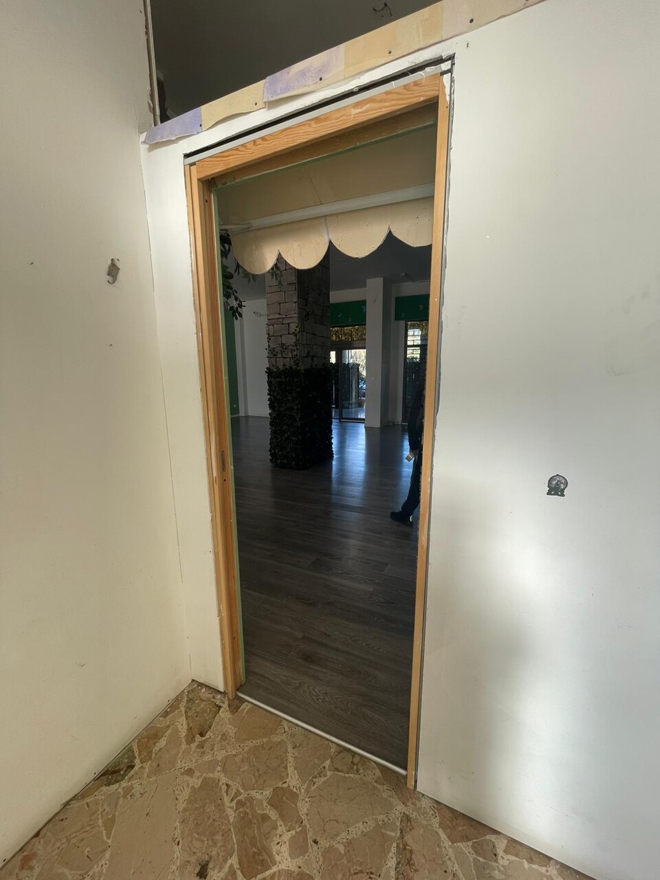 Locale commerciale in Affitto a Palermo Leonardo da Vinci