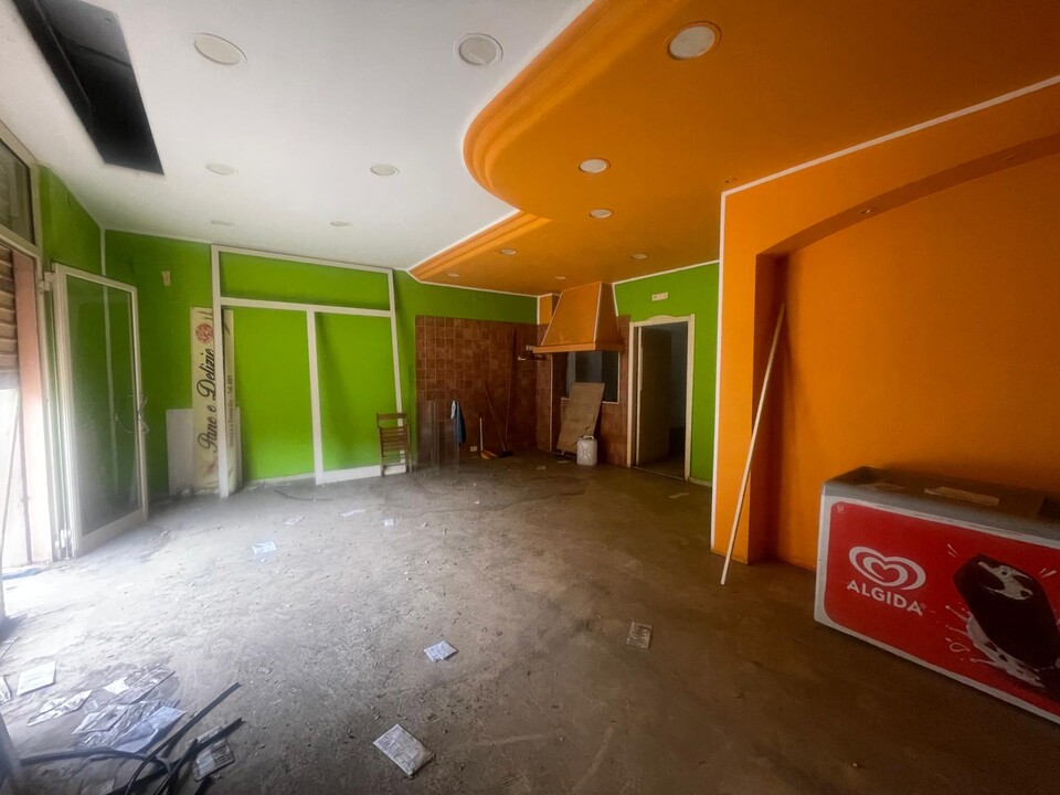 Locale commerciale in Affitto a Palermo Calatafimi Alta