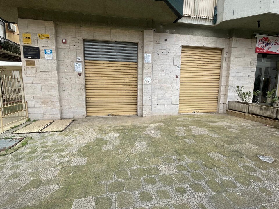 Locale commerciale in Affitto a Palermo Calatafimi Alta