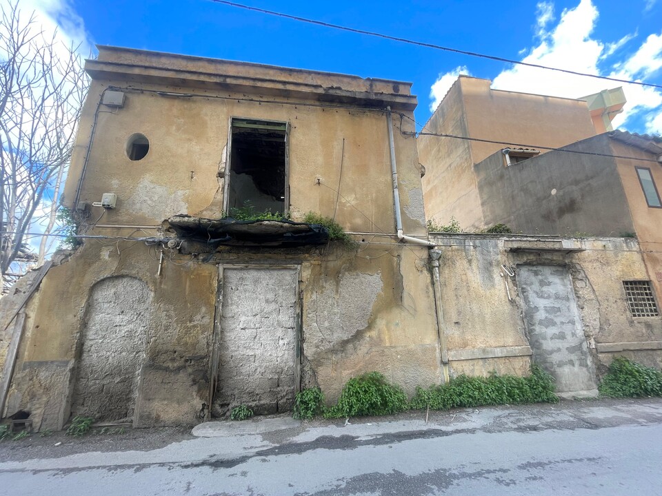 Rudere in Vendita a Palermo Calatafimi Alta