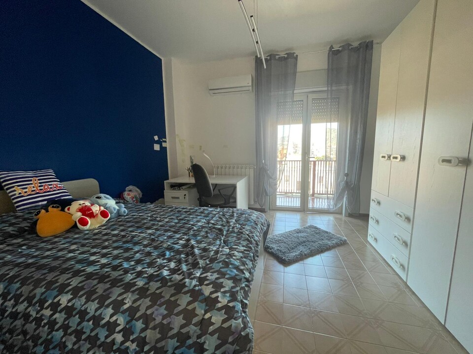 Quadrilocale in Vendita a Palermo Calatafimi bassa