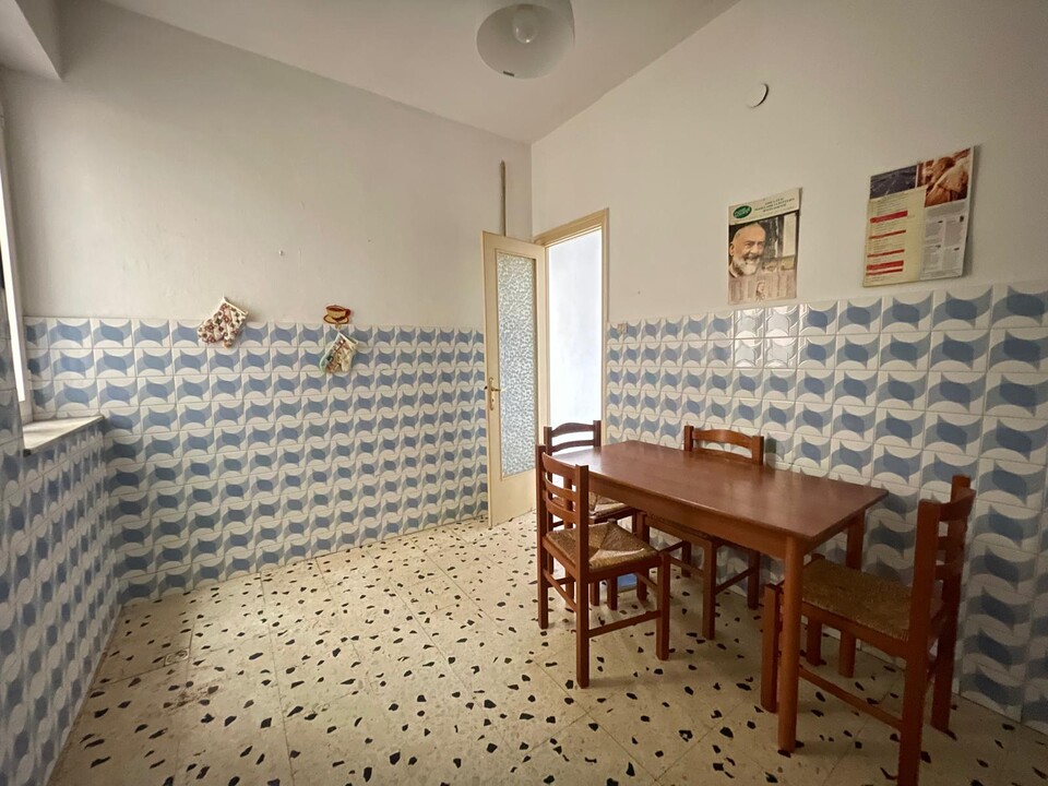 Bilocale in Vendita a Monreale Centro (Palermo)