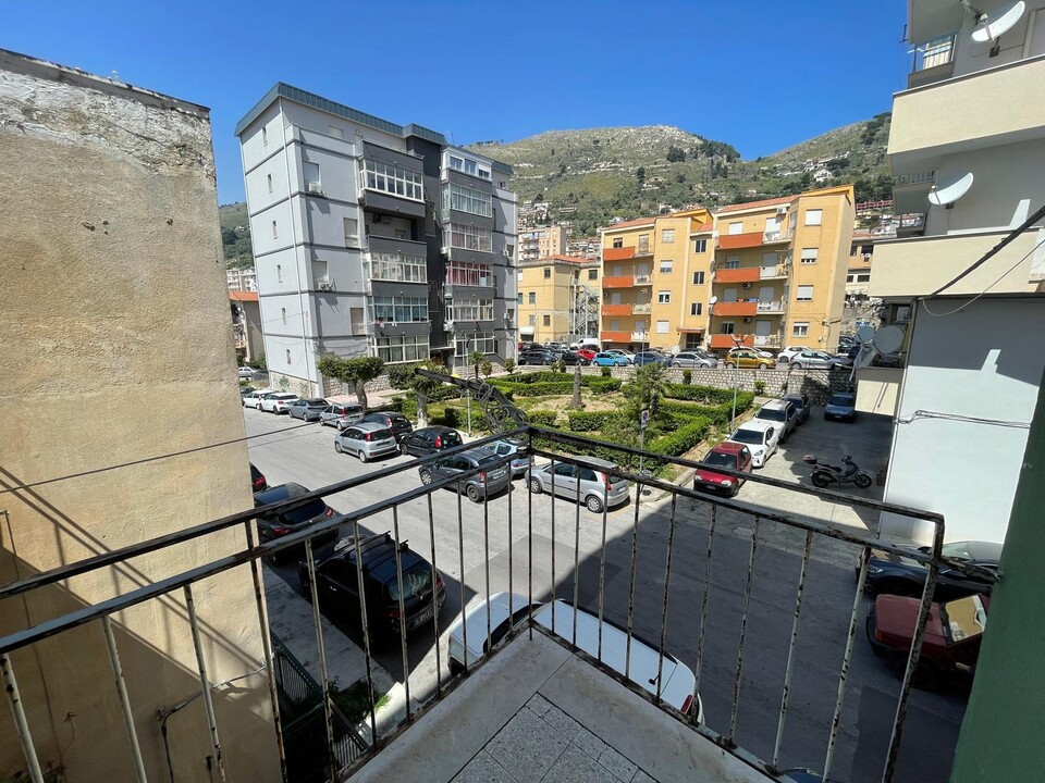 Bilocale in Vendita a Monreale Centro (Palermo)