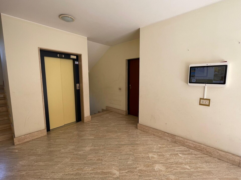 Appartamento in Affitto in provincia di Palermo