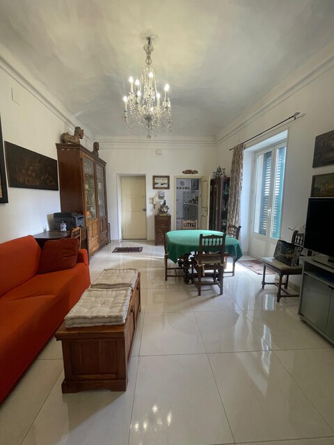 Bilocale in Vendita a Palermo Mezzomonreale