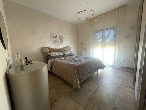 Quadrilocale in Vendita a Palermo Calatafimi Alta