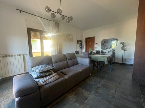 Quadrilocale in Vendita a Palermo Calatafimi Alta