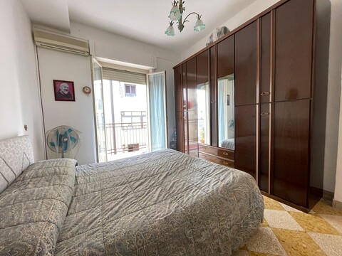 Trilocale in Vendita a Palermo Mezzomonreale