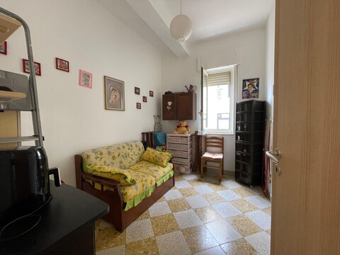 Trilocale in Vendita a Palermo Mezzomonreale