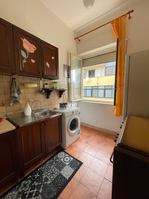 Trilocale in Vendita a Palermo Mezzomonreale