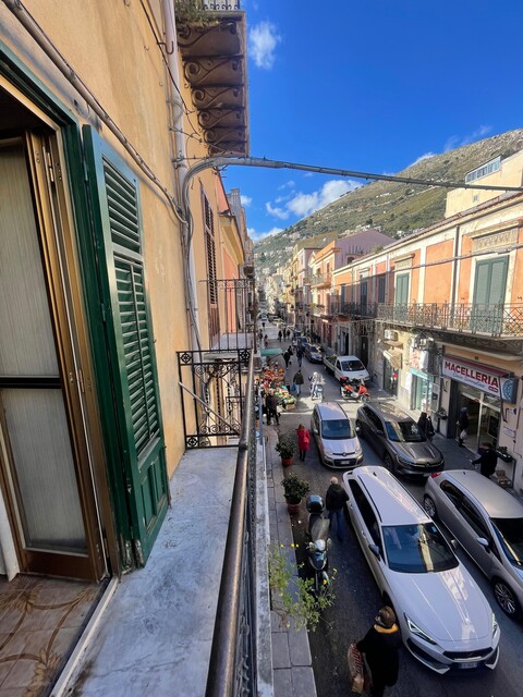 Quadrilocale in Vendita a Monreale Centro (Palermo)