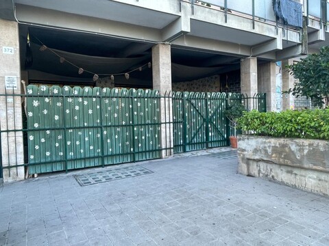 Locale commerciale in Affitto a Palermo Leonardo da Vinci