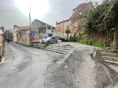 Quadrilocale in Vendita a Palermo Pietratagliata