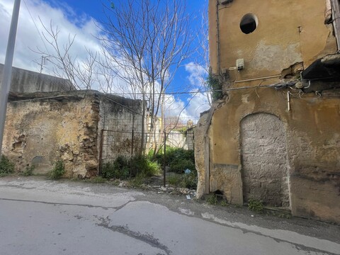 Rudere in Vendita a Palermo Calatafimi Alta