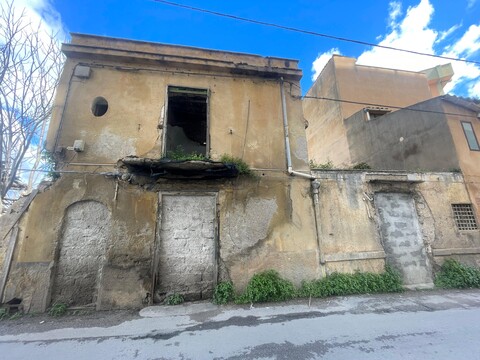 Rudere in Vendita a Palermo Calatafimi Alta