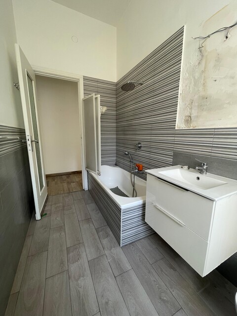 Quadrilocale in Vendita a Palermo Calatafimi Alta