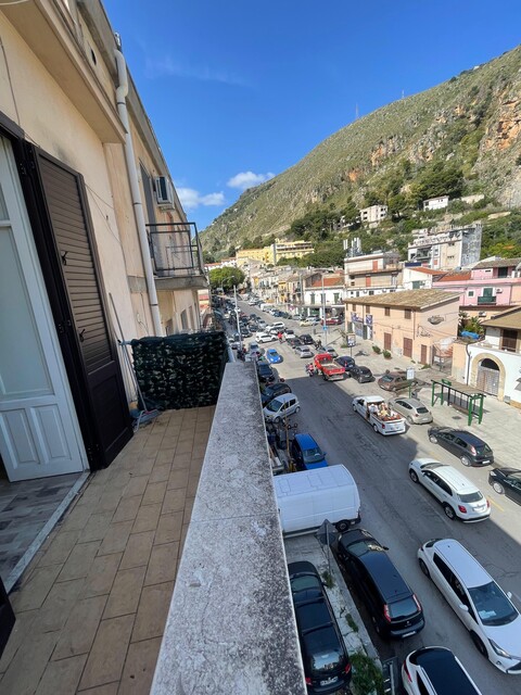 Quadrilocale in Affitto a Palermo Calatafimi Alta