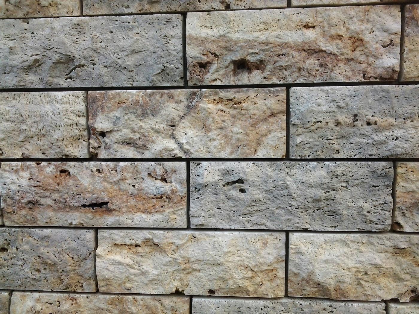 Marmo scavezzato di travertino scabas cisam sts