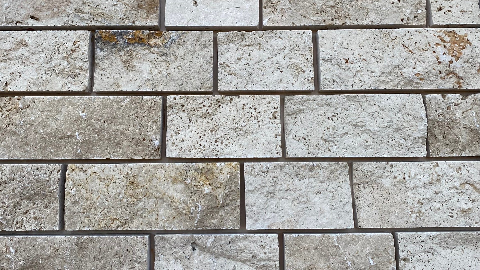 Marmo scavezzato di travertino cisam st