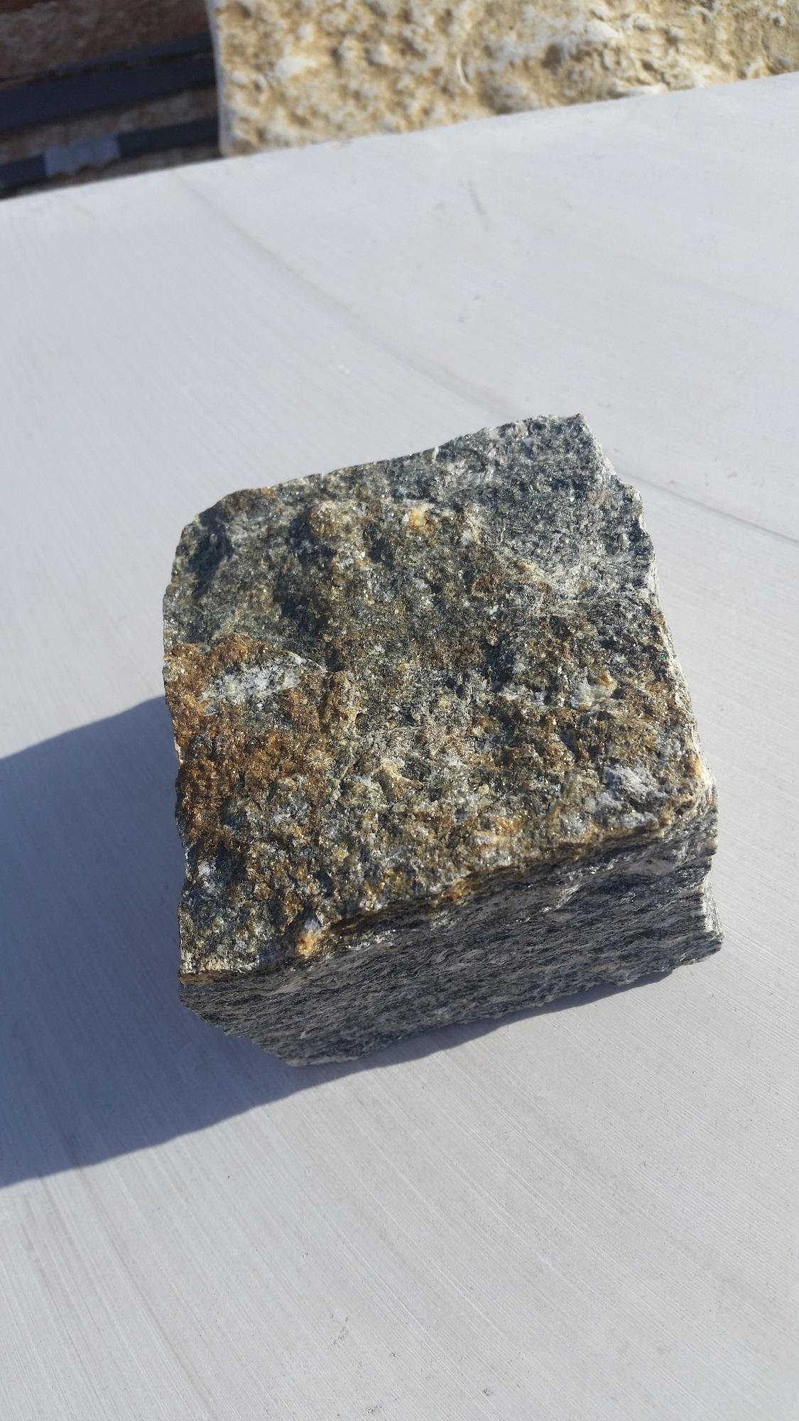 Cubetti di pietra grigio fox cisam gf