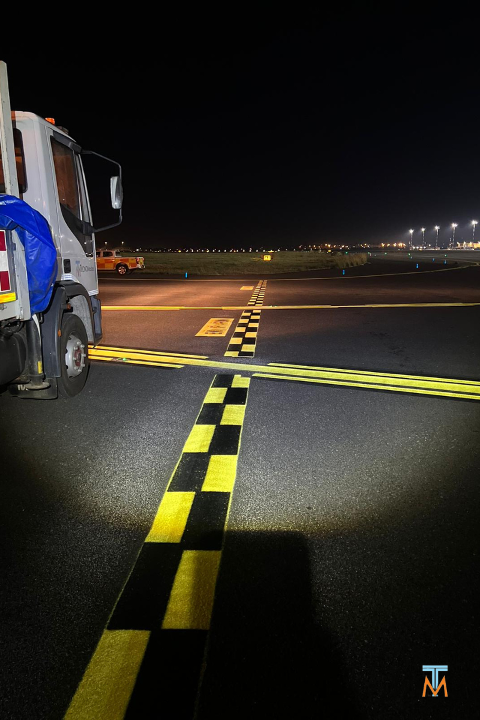 Segnaletica orizzontale aeroportuale