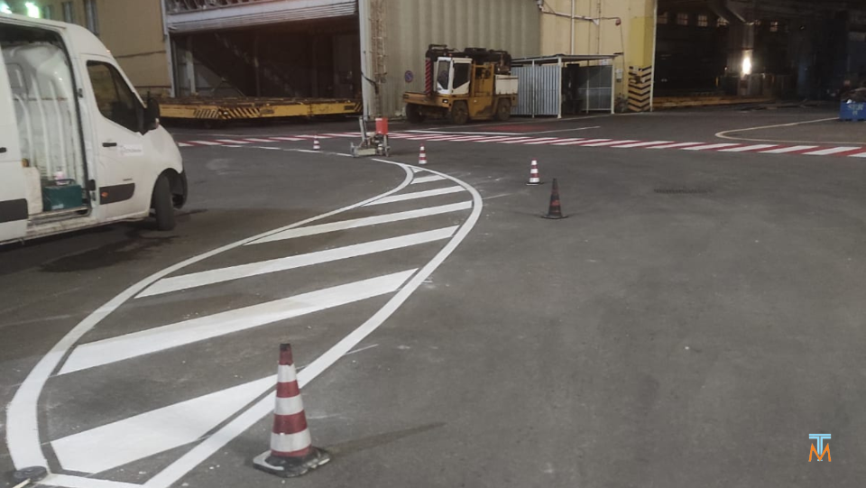 Spruzzato plastico a freddo