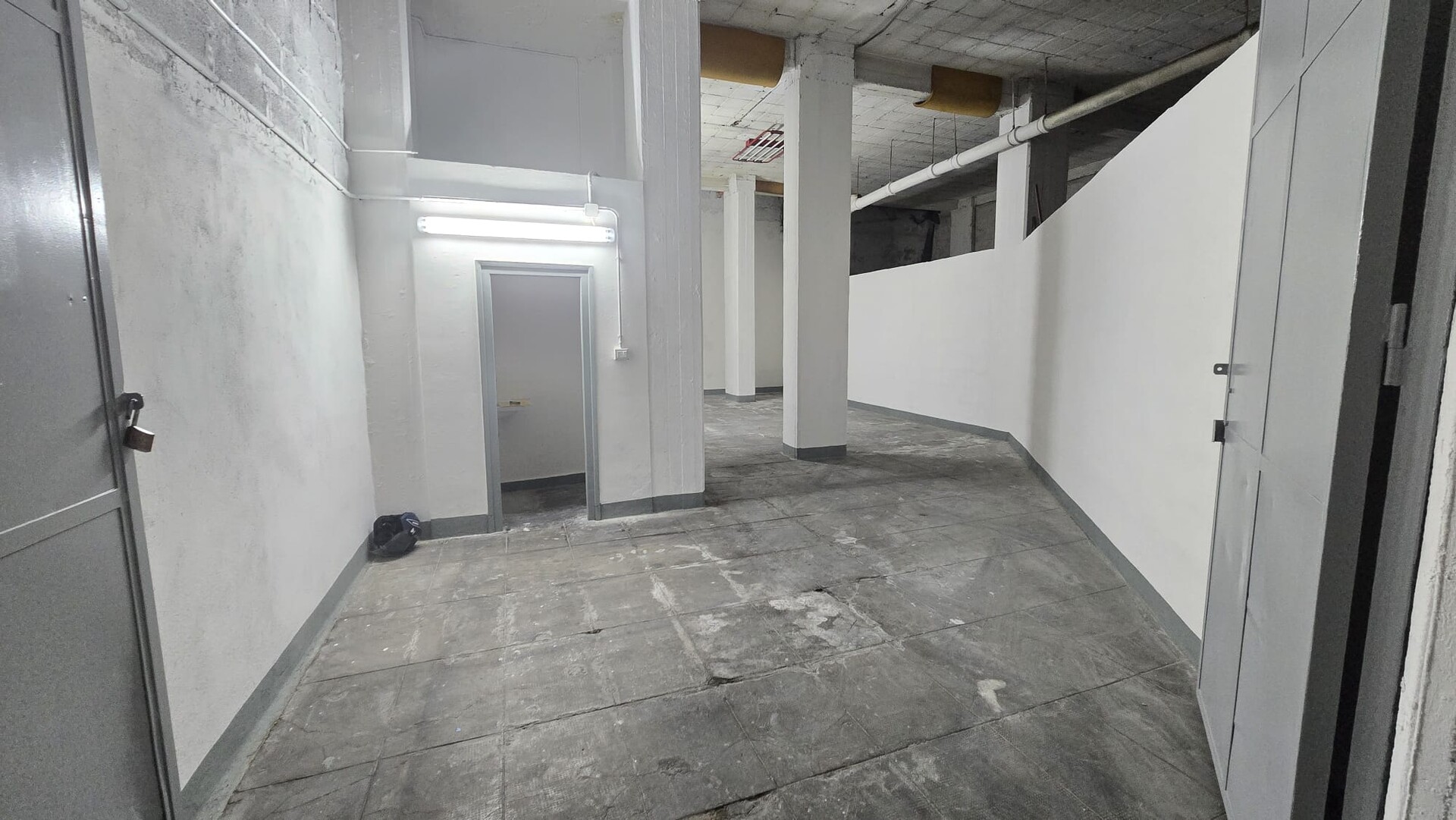Garage / Posto auto in Affitto a Palermo Sammartino
