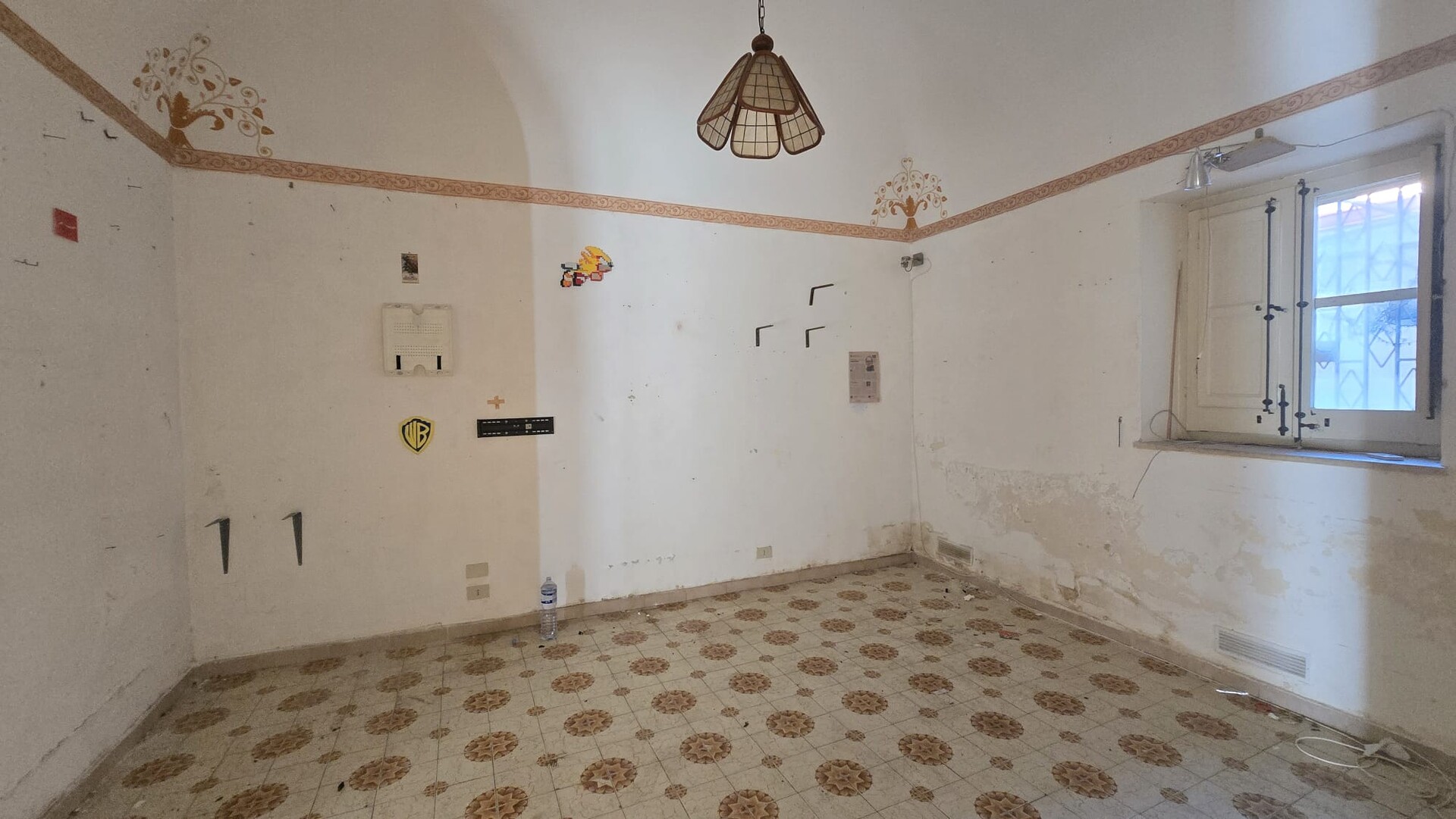 Appartamento in Vendita a Palermo Piazza Niscemi