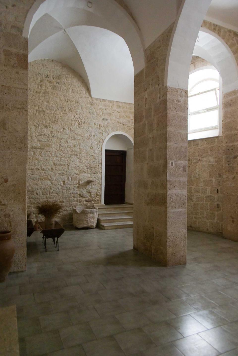 Palazzo / Edificio in Vendita a Chiusa Sclafani (Palermo)