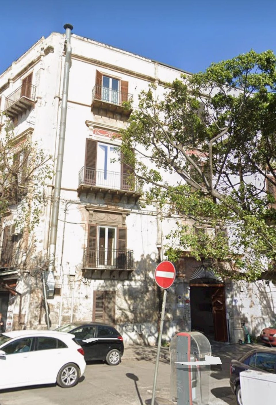 Appartamento in Affitto a Palermo piazza indipendenza